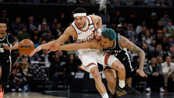 Suns’ inevitable fate keeps hovering over them in loss to Spurs